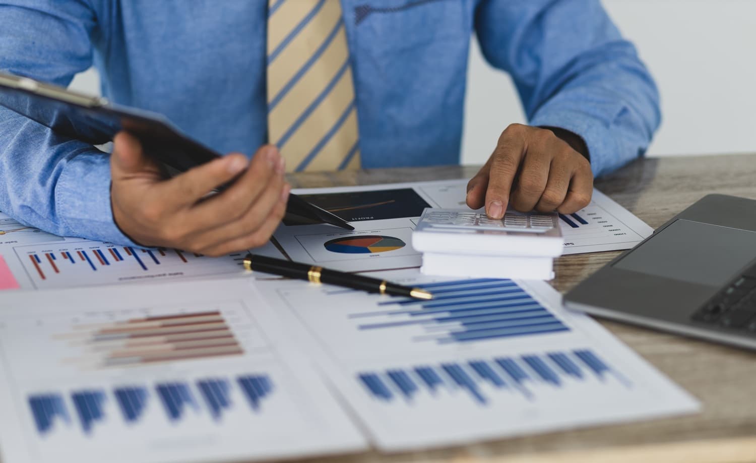 Planejamento Financeiro Para Empresas - Contabilidade em Joinville - SC | Dunzer - Planejamento Financeiro para Empresas: Maximize Seus Lucros Agora!