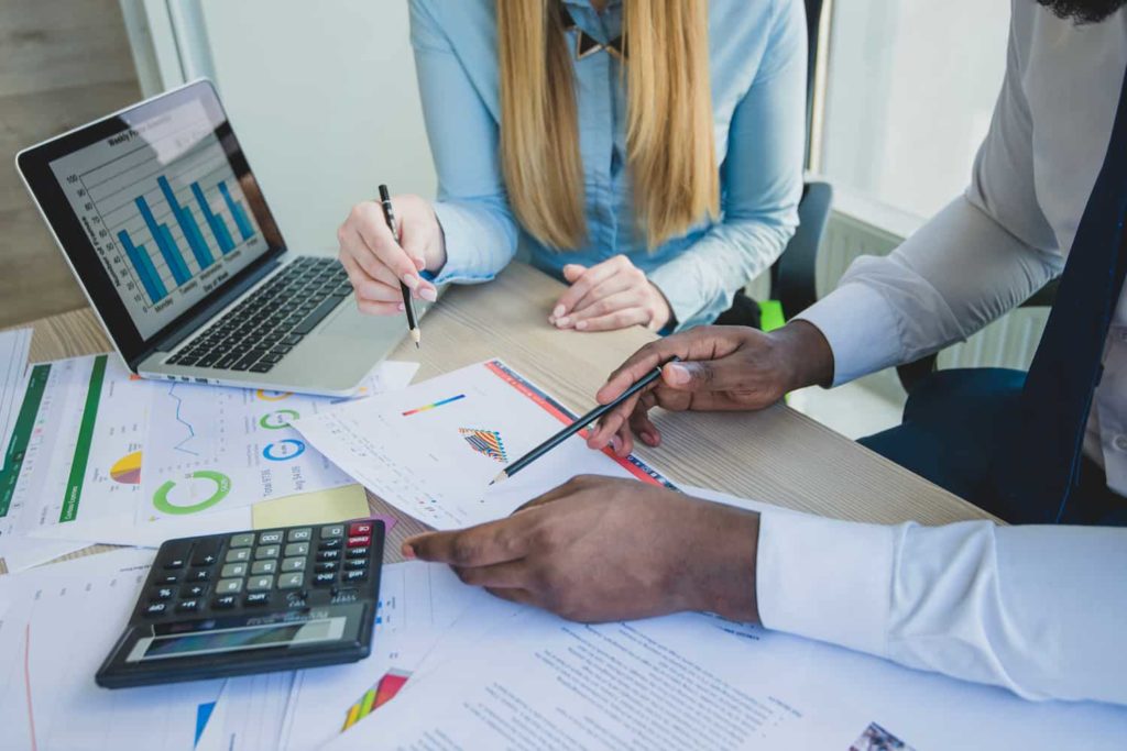 Ibs E Cbs - Contabilidade em Joinville - SC | Dunzer - IBS e CBS: Estratégias Essenciais para Otimizar a Gestão Financeira da Sua Empresa